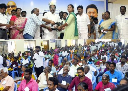 விருதுநகர் மாவட்டம், அமைச்சர் திரு.தங்கம் தென்னரசு அவர்கள் திருச்சுழி சட்டமன்ற தொகுதிக்கு உட்பட்ட603 பயனாளிகளுக்கு ரூ.1.05 கோடி மதிப்பிலான பல்வேறு நலத்திட்ட உதவிகளை வழங்கினார்.