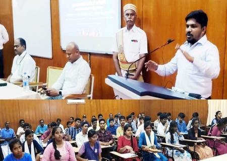 மாநில அளவிலான சிறப்பு கோடைகால உண்டு உறைவிட தலைமைப் பண்பு பயிற்சி முகாமினை மாவட்ட ஆட்சித்தலைவர் அவர்கள் தொடங்கி வைத்தார்.