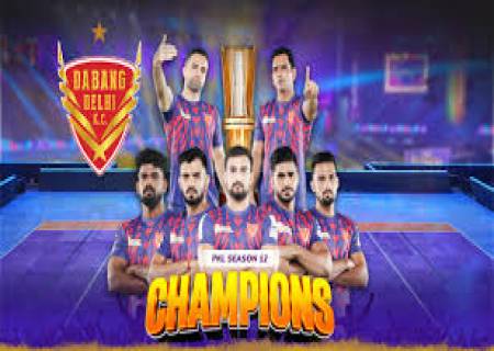 புரோ கபடி லீக்12வது சீசன் தொடரில், சாம்பியன் ஆன, டில்லி அணிக்கு கோப்பையுடன், ரூ. 3 கோடி பரிசாக வழங்கப்பட்டது.