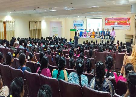 குழந்தை திருமணத்தை தடுத்து, குழந்தைகள் பாதுகாப்பை உறுதிசெய்வதற்கான விழிப்புணர்வு கருத்தரங்கம்.