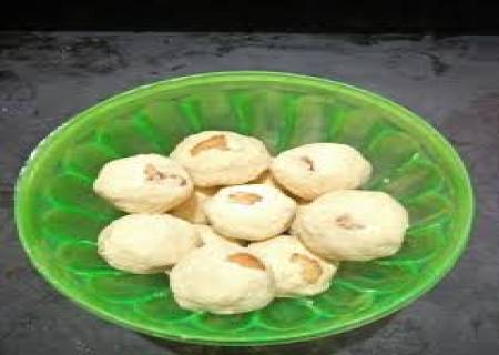 .பாசிப்பருப்புஉருண்டை.