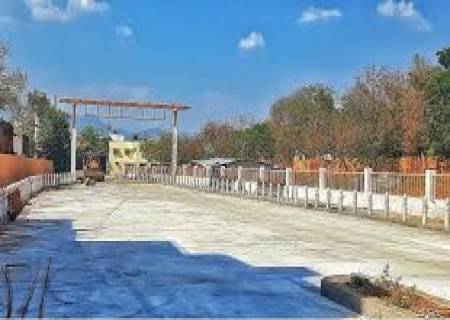 ராஜபாளையம் ரயில்வே ஸ்டேஷனில் அம்ரித் பாரத் ஸ்டேஷன் திட்டப் பணிகளை அதிகாரிகள் ஆய்வு செய்தனர்.