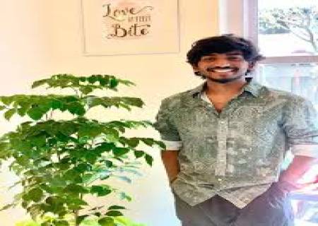 கென் கருணாஸ்  இயக்கி விஜய் பட தலைப்பில் உருவான  'யூத்'.