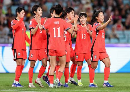 பெண்களுக்கான ஆசிய கோப்பை கால்பந்து ,பைனலில் ஆஸ்திரேலியா .