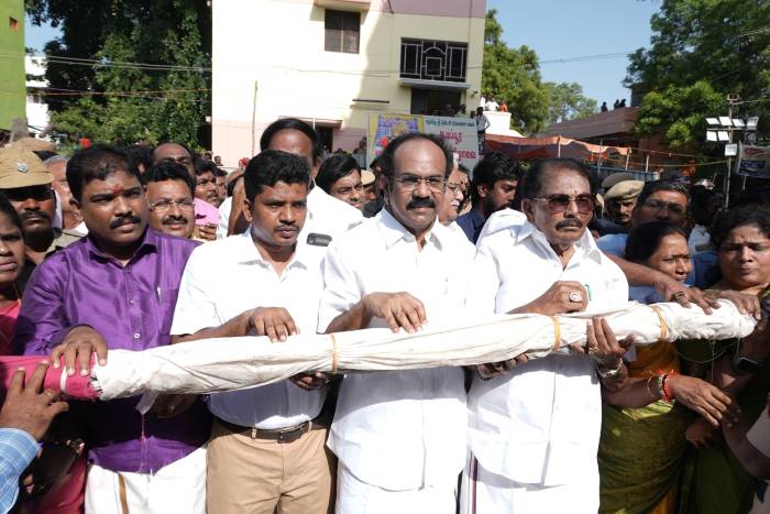 திருவில்லிப்புத்தூர் அருள்மிகு நாச்சியார் (ஆண்டாள்) திருக்கோயில் ஆடிப்பூரத் தேர்த்திருவிழா