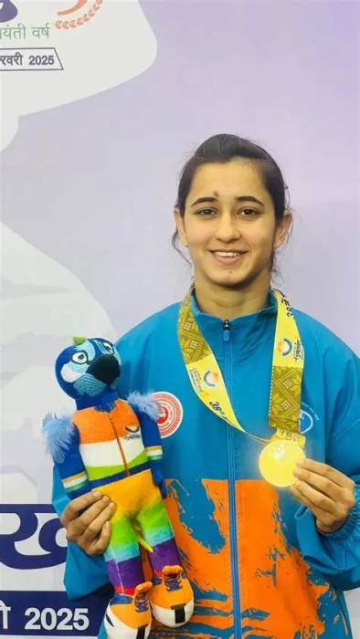 வில்வித்தை, பில்லியர்ட்ஸ், ராக்கெட் பால், ஸ்பீடு ஸ்கேட்டிங், உஷு என 5 வகையான விளையாட்டில், பைனலில் நம்ரதா 