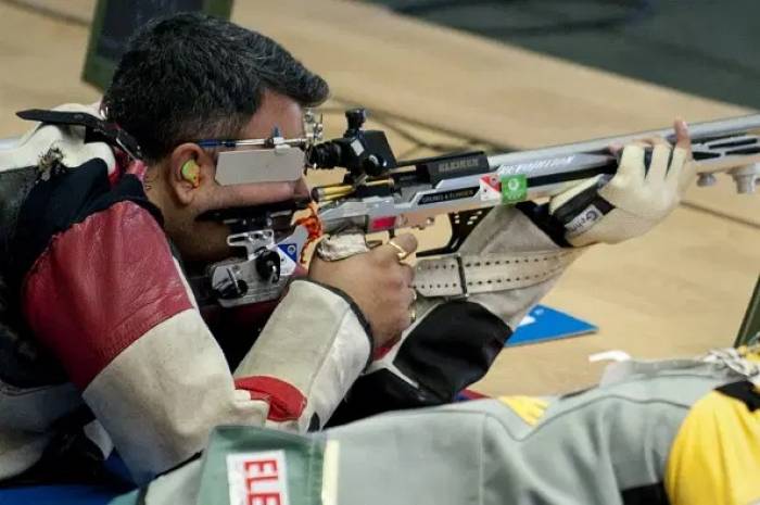 ஆசிய துப்பாக்கி சுடுதல் சாம்பியன்ஷிப் ,இந்தியா  “தங்கம்”, 'வெள்ளி'