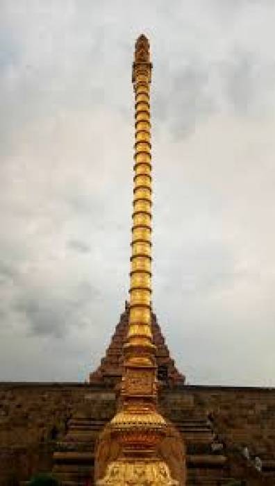 வீட்டின் அருகில் இருக்க கூடாதவை.