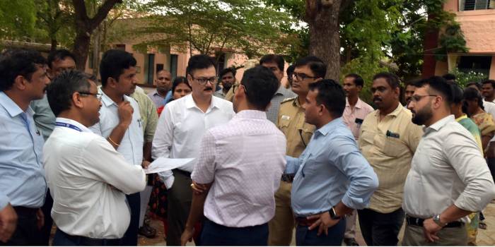 விருதுநகர் மாவட்ட வாக்கு எண்ணிக்கை மையம் இந்திய தேர்தல் ஆணையத்தின் வழிகாட்டுதலின்படி மாவட்ட ஆட்சித்தலைவர்  அவர்கள் மற்றும் தேர்தல் பார்வையாளர்கள் நேரில் ஆய்வு.