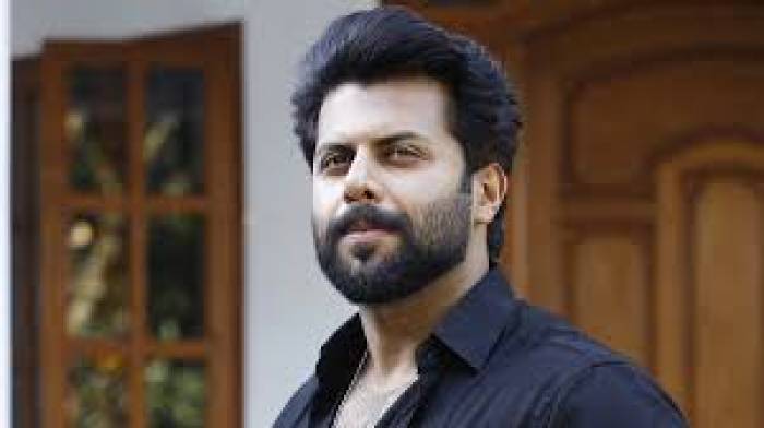 மறைந்த மலையாள நடிகரான திலகன் பேரன் , தமிழில் அறிமுகமாகும் அபிமன்யு.