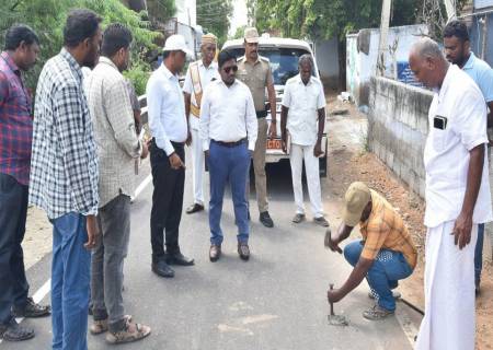 மாவட்ட ஊரக வளர்ச்சி முகமை சார்பில் நடைபெற்று வரும் வளர்ச்சி திட்ட பணிகள் குறித்து  ஆய்வு