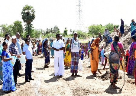 சாத்தூர் ஊராட்சி ஒன்றியஆய்வுத்திற்குட்பட்ட பல்வேறு பகுதிகளில் நடைபெற்று வரும் வளர்ச்சிப் பணிகள் குறித்து  ஆய்வு