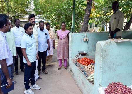 காரியாபட்டி வட்டத்தில் "உங்களைத் தேடி உங்கள் ஊரில்" என்ற திட்ட  கள ஆய்வு