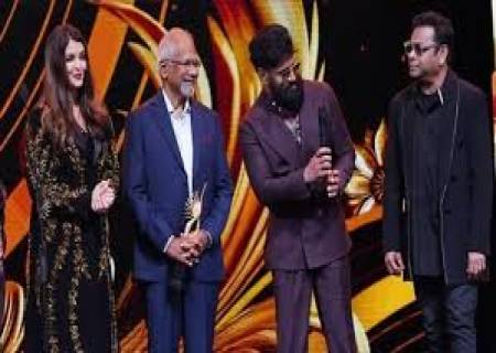 அபுதாபியில் “IIFA” எனப்படும் சர்வதேசஇந்திய திரைப்பட விழா     சிறந்ததமிழ் படமாக ரஜினியின் “ஜெயிலர்' வென்றது