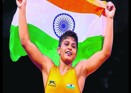 மல்யுத்த ரேங்கிங் பெண்களுக்கான பிரீஸ்டைல் தொடரில் தங்கம் வென்ற அன்டிம்