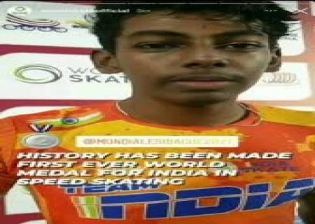 ஆனந்த் குமார், உலக விளையாட்டு 'ஸ்கேட்டிங்கில்'வெண்கலம் வென்றார் .