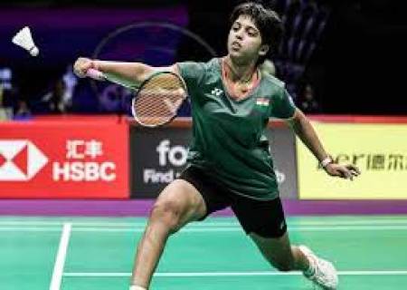 தான்வி  சர்மா உலக ஜூனியர் பாட்மின்டன் அரையிறுதிக்கு முன்னேறினார்