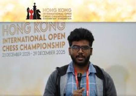இந்தியாவின் விசாக் ஹாங்காங் சர்வதேச செஸ் தொடரில், வெண்கலம் வென்றார்.