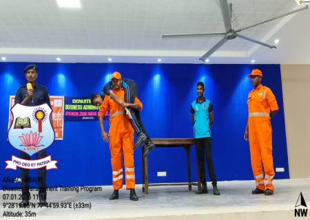 சிவகாசி அய்ய நாடார் ஜானகி அம்மாள் கல்லூரியில் தேசிய பேரிடர் மீட்புப் படை சார்பாக சமூக விழிப்புணர்வு  "Familiarization And Mock Exercise scheme" ஒத்திகை பயிற்சி நடைபெற்றது.