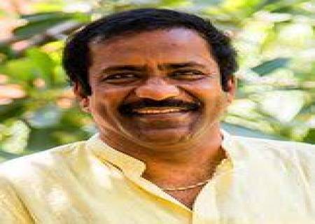 மிக அதிகம் படித்த நடிகர் சார்லி.