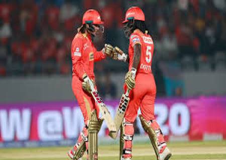 நேற்று டபிள்யு. பி. எல்., தொடரில் குஜராத் அணி,உ.பி., அணியை 45 ரன்னில் வீழ்த்தி மூன்றாவது வெற்றி பெற்றது .