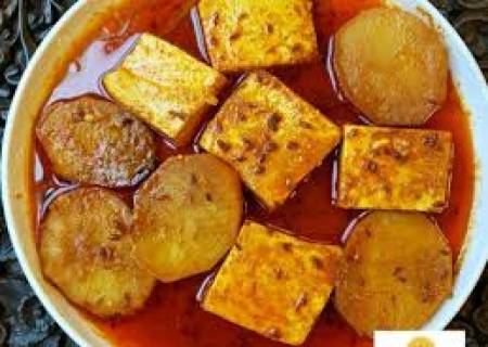 பன்னீர் மற்றும் உருளைக்கிழங்கு கிரேவி (Aloo Paneer Gravy)