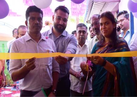 தொழில், முதலீட்டு ஊக்குவிப்பு மற்றும் வர்த்தகத்துறை அமைச்சர் செல்வி ச.கீர்த்தனா அவர்கள்,  மாற்றுத்திறனாளிகளுக்கான ஒருங்கிணைந்த சேவை மையத்தினை (One stop center) திறந்து வைத்தார்.