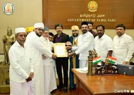 முதலமைச்சரின் அதிகாரப்பூர்வ நிகழ்வுகள்  நாகூர் தர்கா கந்தூரி விழாவிற்கு சந்தனம் வழங்கல்.