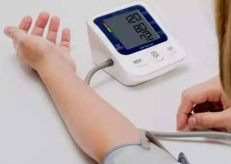 உயர் ரத்த அழுத்தத்தை (High BP) கட்டுப்படுத்தும்  எளிய வழிகள்.