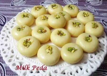 மில்க் பேடா (Milk Peda).