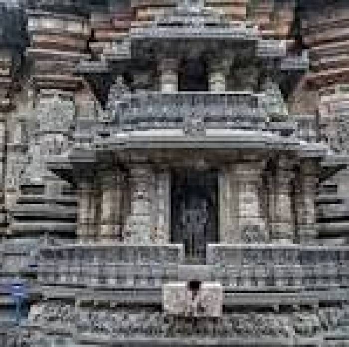 Chennakesava Temple - சென்னக்கேசவ ஆலயம்