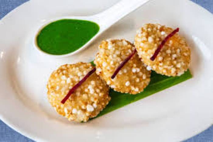 ஐவ்வரிசி கார வடை