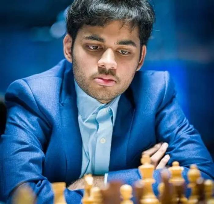 ஆண்கள் பிரீஸ்டைல் கிராண்ட்ஸ்லாம் செஸ் டூர்.