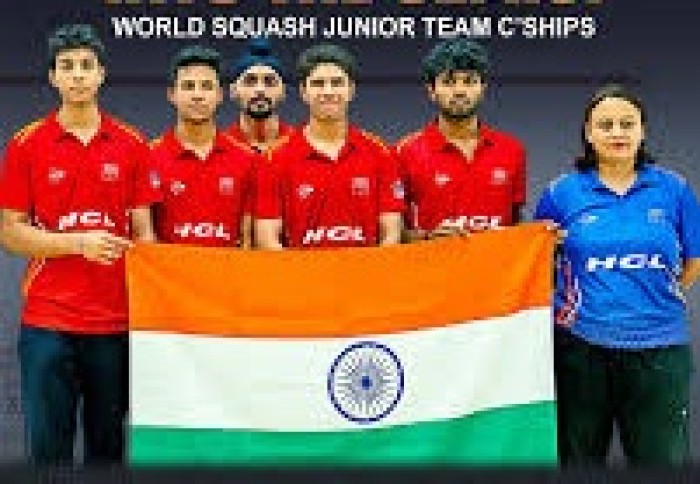 உலக ஸ்குவாஷ் சாம்பியன்ஷிப்பில் அரையிறுதிக்கு  முன்னேறிய இந்திய அணி.
