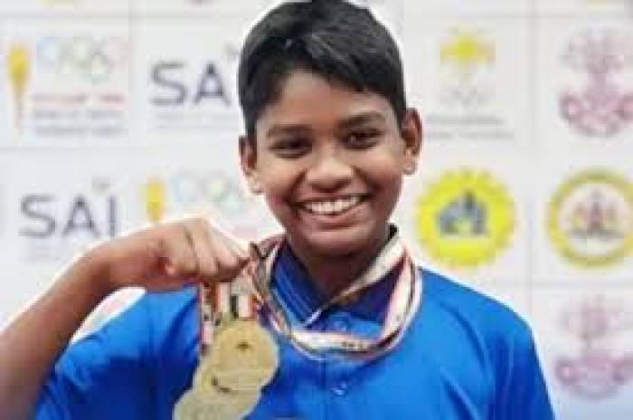 ஜோனாதன் கவின் ஆண்டனி ஜூனியர் உலக துப்பாக்கி சுடுதலில், தங்கம் வென்றார் .