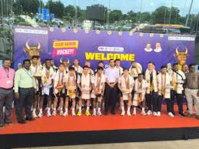 மதுரை வந்த ஜூனியர் உலகக்கோப்பை ஹாக்கி 9 அணி வீரர்கள் !