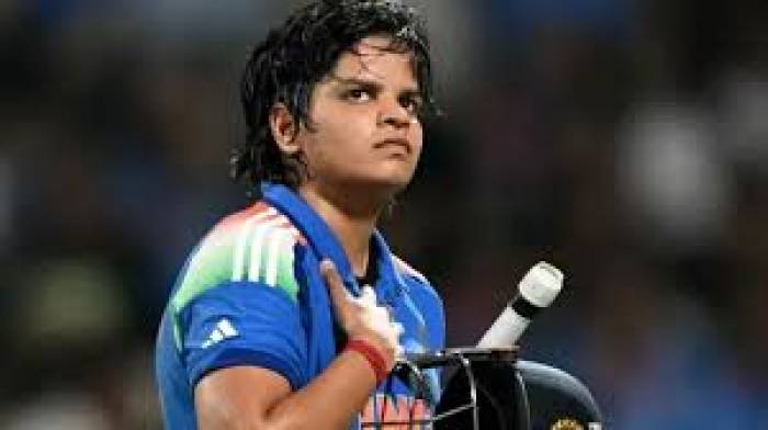 ஐ. சி. சி.விருதுக்கு இந்தியாவின் ஷைபாலி வர்மாநவம்பர் மாதத்தின் சிறந்த வீராங்கனை.