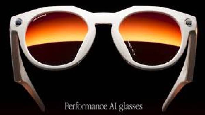 ஓக்லியின் மெட்டா HSTN ஸ்மார்ட் கண்ணாடிகள்.