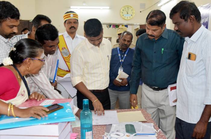 தமிழ்நாடு சட்டமன்ற தேர்தல்- 2026 முன்னிட்டு, வேட்புமனு தாக்கல் மற்றும் தேர்தல் பணிகள் குறித்து மாவட்ட தேர்தல் அலுவலர் ,மாவட்ட ஆட்சித்தலைவர்  அவர்கள் நேரில் சென்று பார்வையிட்டு ஆய்வு செய்தார்.
