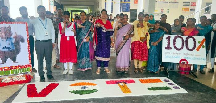 விருதுநகர் மாவட்ட தேர்தல் அலுவலர் அவர்களின் அறிவுறுத்தலின்படி, தோட்டக்கலை ,மலைப்பயிர்கள் துறை சார்பாக நடைபெற்ற பிரம்மாண்ட வாக்காளர் விழிப்புணர்வு நிகழ்ச்சி.