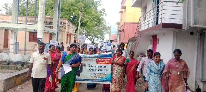 மெட்டுக்குண்டு கிராமத்தில் வாக்காளர் விழிப்புணர்வு பேரணி: 100% வாக்குப்பதிவை வலியுறுத்தி விழிப்புணர்வு.