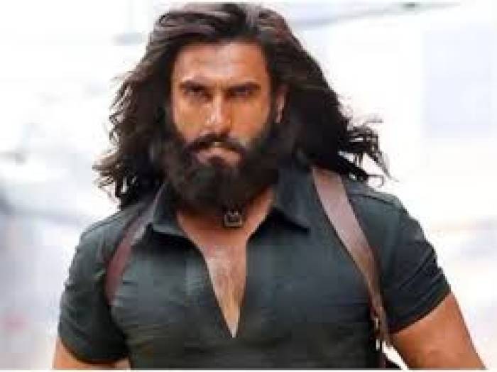 “ திரில்லர் “ரன்வீர் சிங் நடிக்கும் படம்.