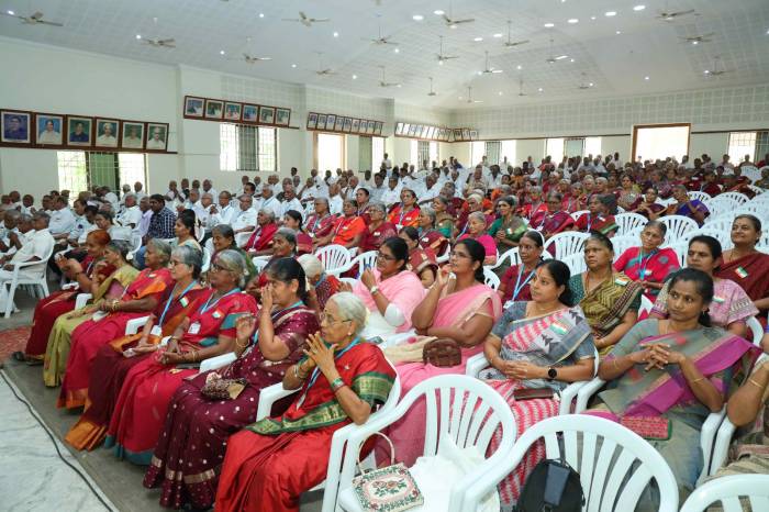 இராஜபாளையம் மூத்தோர் நலச்சங்கம்  மற்றும் மாண்புமிகு P.S. குமாரசாமி ராஜா நூற்றாண்டு திருமண மண்டபம்  இணைந்து பெருமையுடன் கொண்டாடிய   “சுதந்திர தினவிழா”.