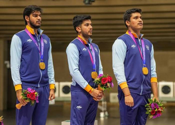 ஆசிய விளையாட்டு: தடகளம், துப்பாக்கிச் சுடுதல், படகு போட்டிகளில் இந்தியாவுக்கு பதக்கங்கள்.