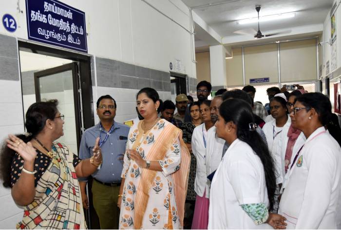 மாவட்ட ஆட்சித்தலைவர் அவர்கள் தாய்மாமன் தங்க மோதிரம் திட்டம் செயலாக்கத்திற்கான முன்னேற்பாடு பணிகள் குறித்து பார்வையிட்டு ஆய்வு.